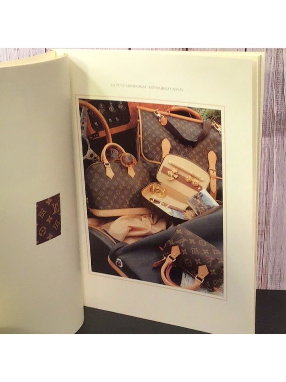 Louis Vuitton Le Catalogue Vintage 1993 Book - Picture 6 of 8